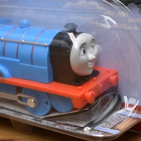 Edward 2 w/ Tender Motorized Trackmaster Revolution Train Tank Engine Mattel New - Picture 8 of 10